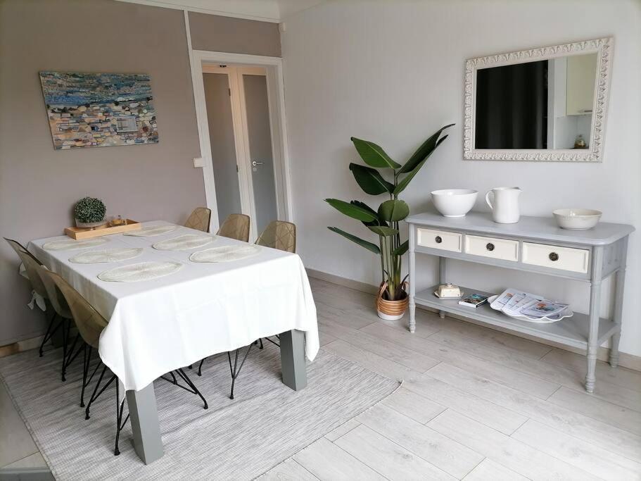Maison Familiale Proche De La Mer Lancieux Bagian luar foto