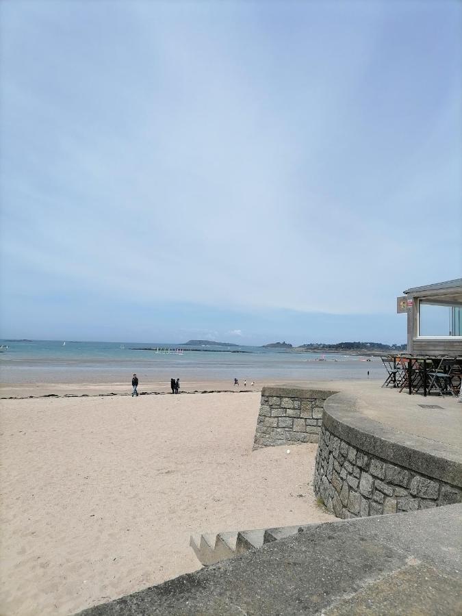 Maison Familiale Proche De La Mer Lancieux Bagian luar foto